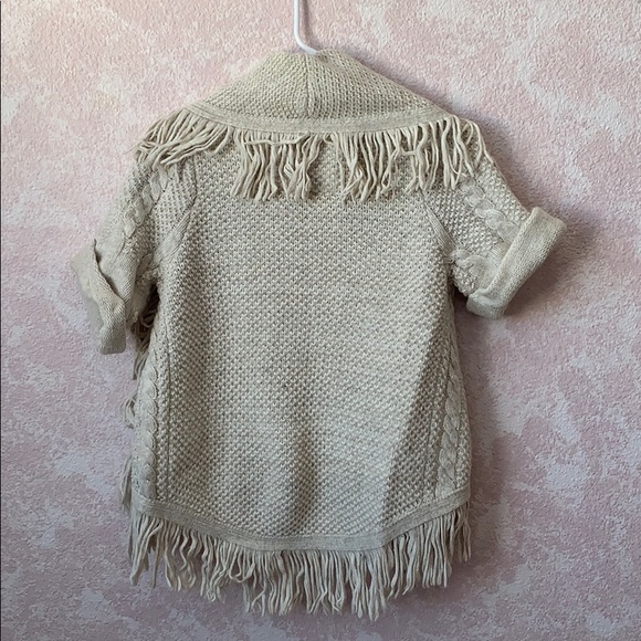 XS/S hollister shaw sweater - Picture 3 of 4